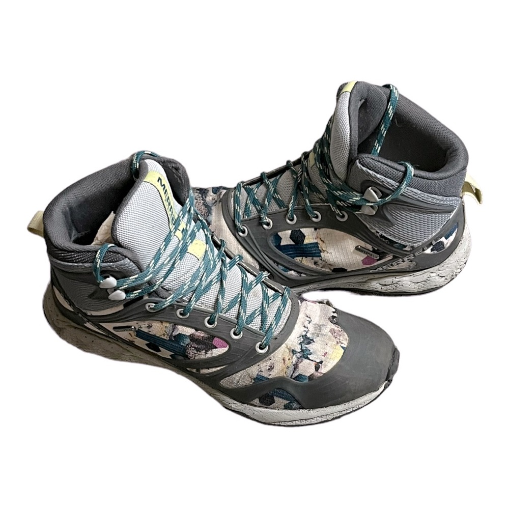 women’s MERRELL Altalight Mid Waterproof Multi Print teal/grey hiking Boots - Picture 2 of 8